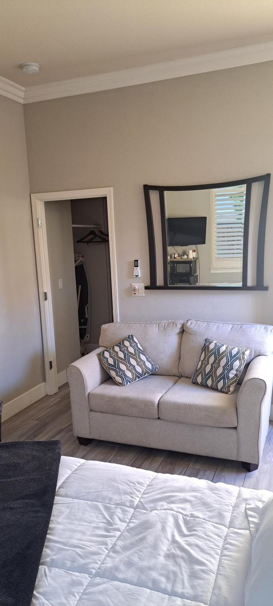 Roseville Properties Extérieur photo